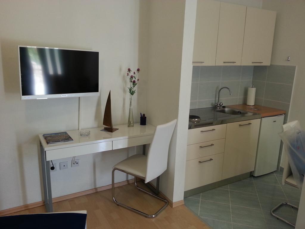 New Studio Apartments Trlaja Šibenik Стая снимка