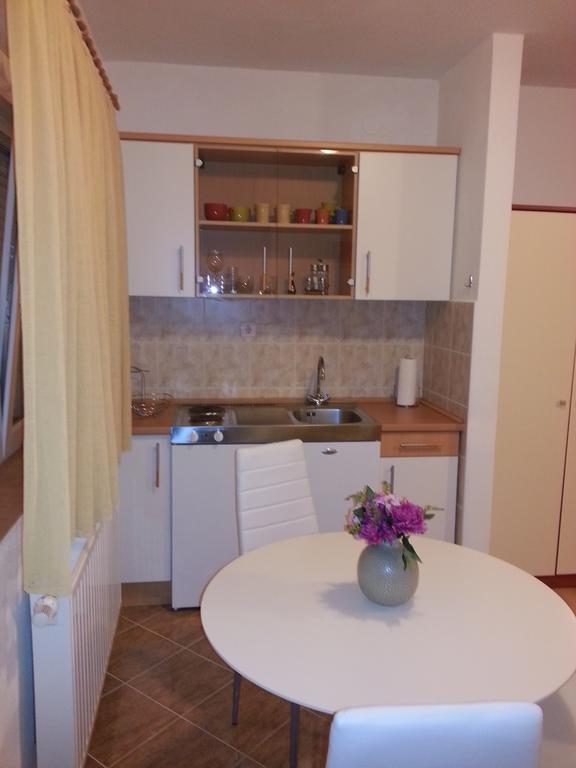 New Studio Apartments Trlaja Šibenik Стая снимка